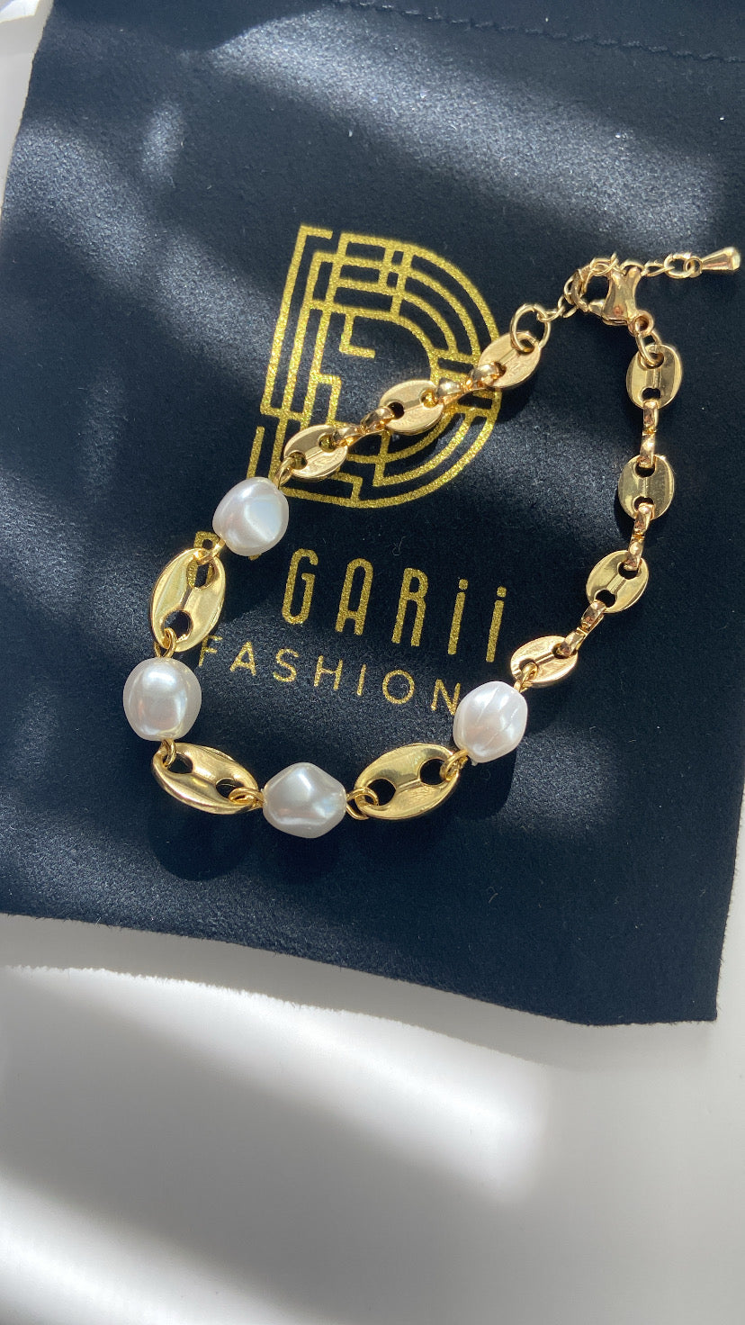 PEARLS AND GG BRACELET