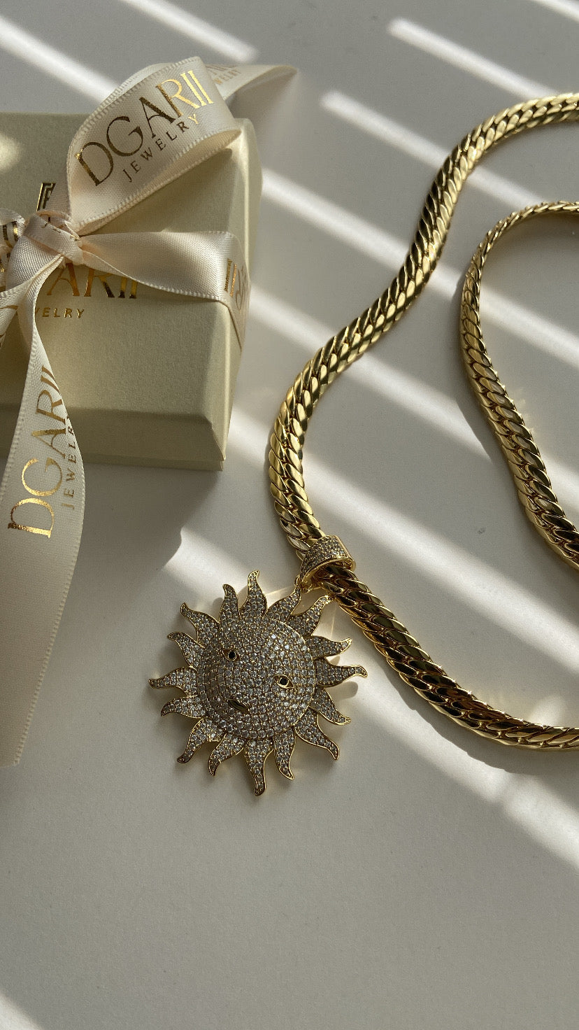 LARGE SUN CHAIN