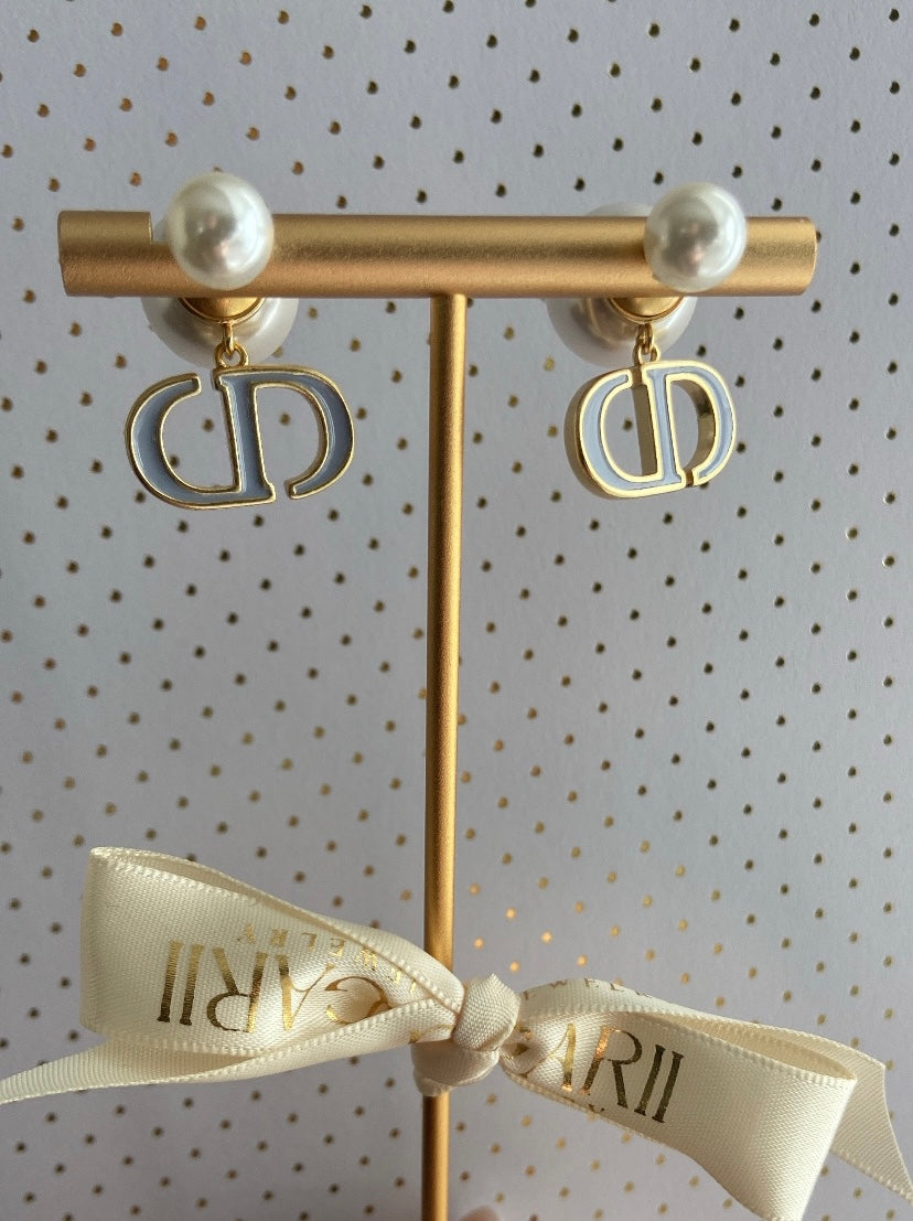BLUE PEARLS EARRINGS