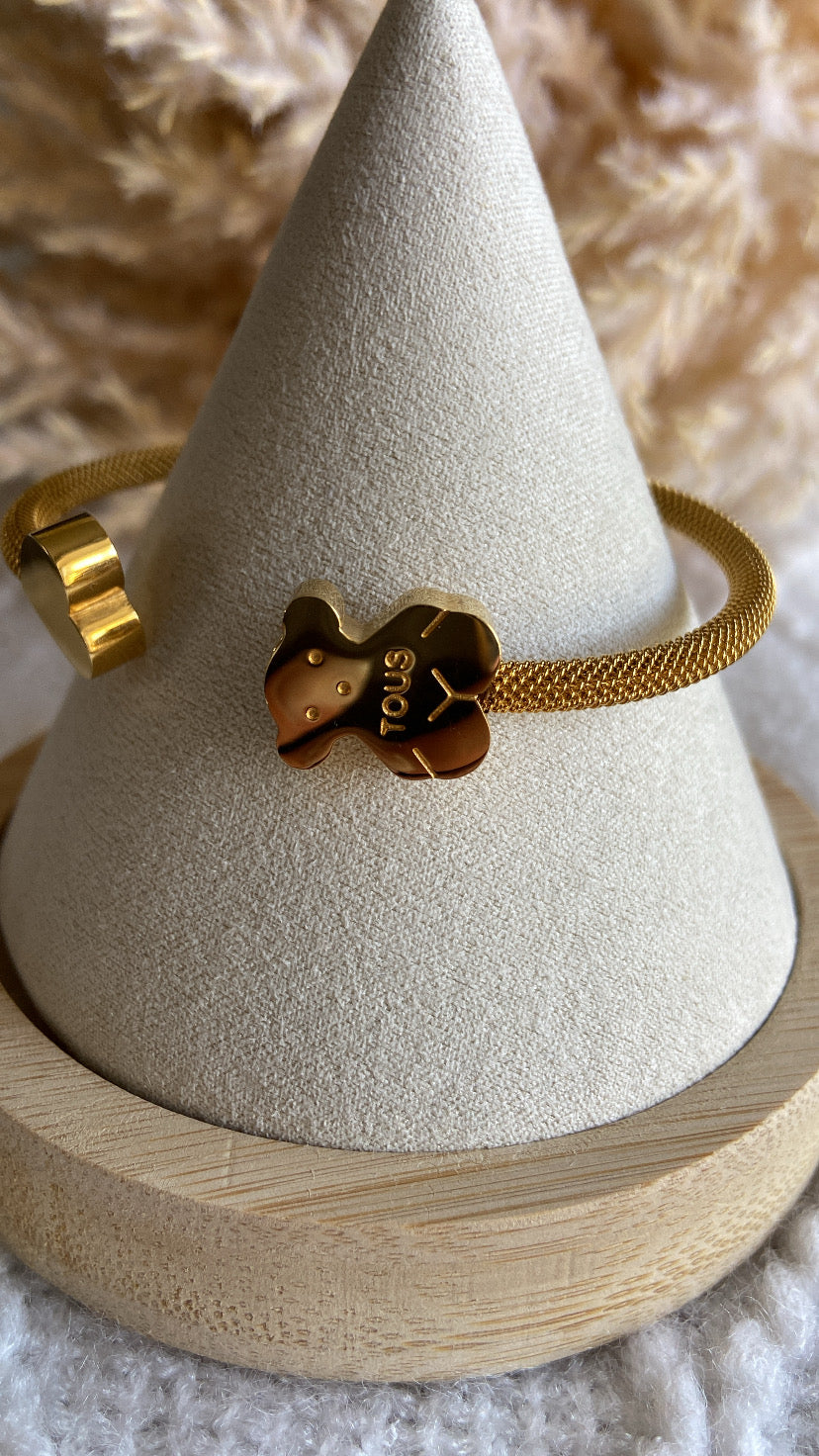TUS HEART-BEAR BANGLE