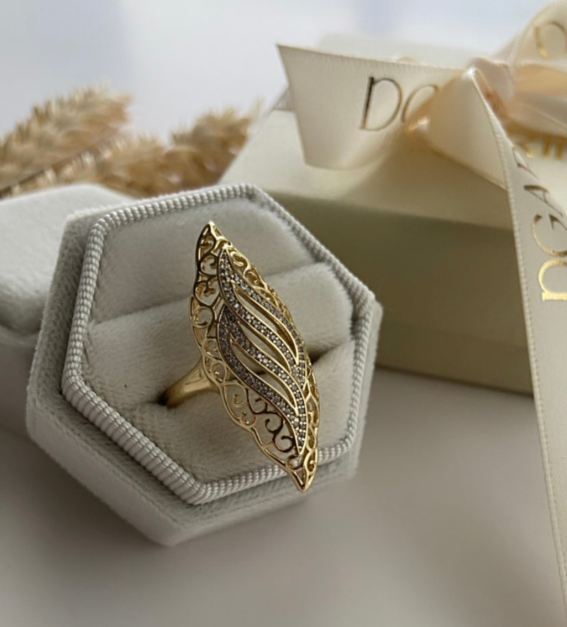 ALMOND RING