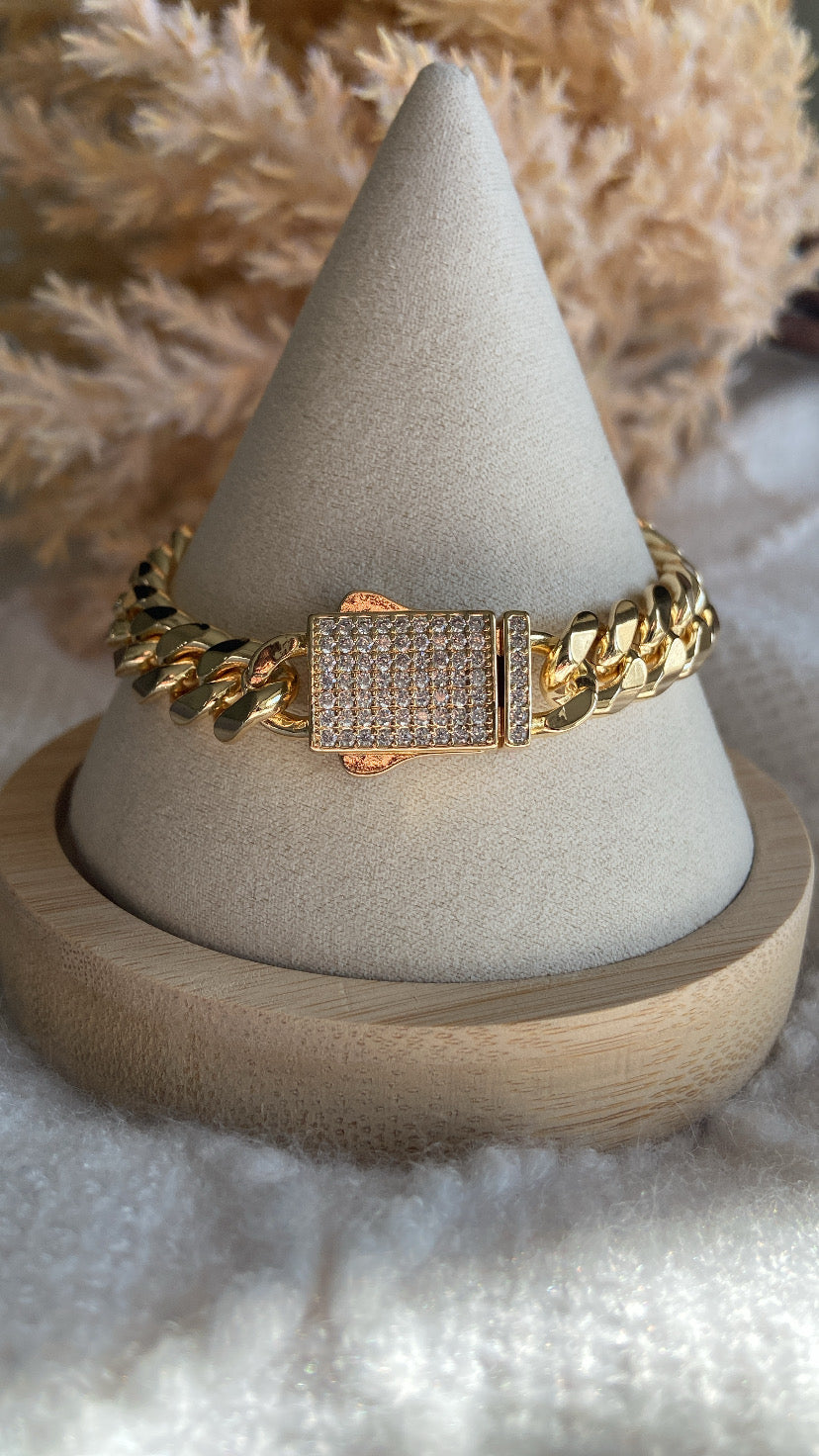 CUBAN LINK BRACELET