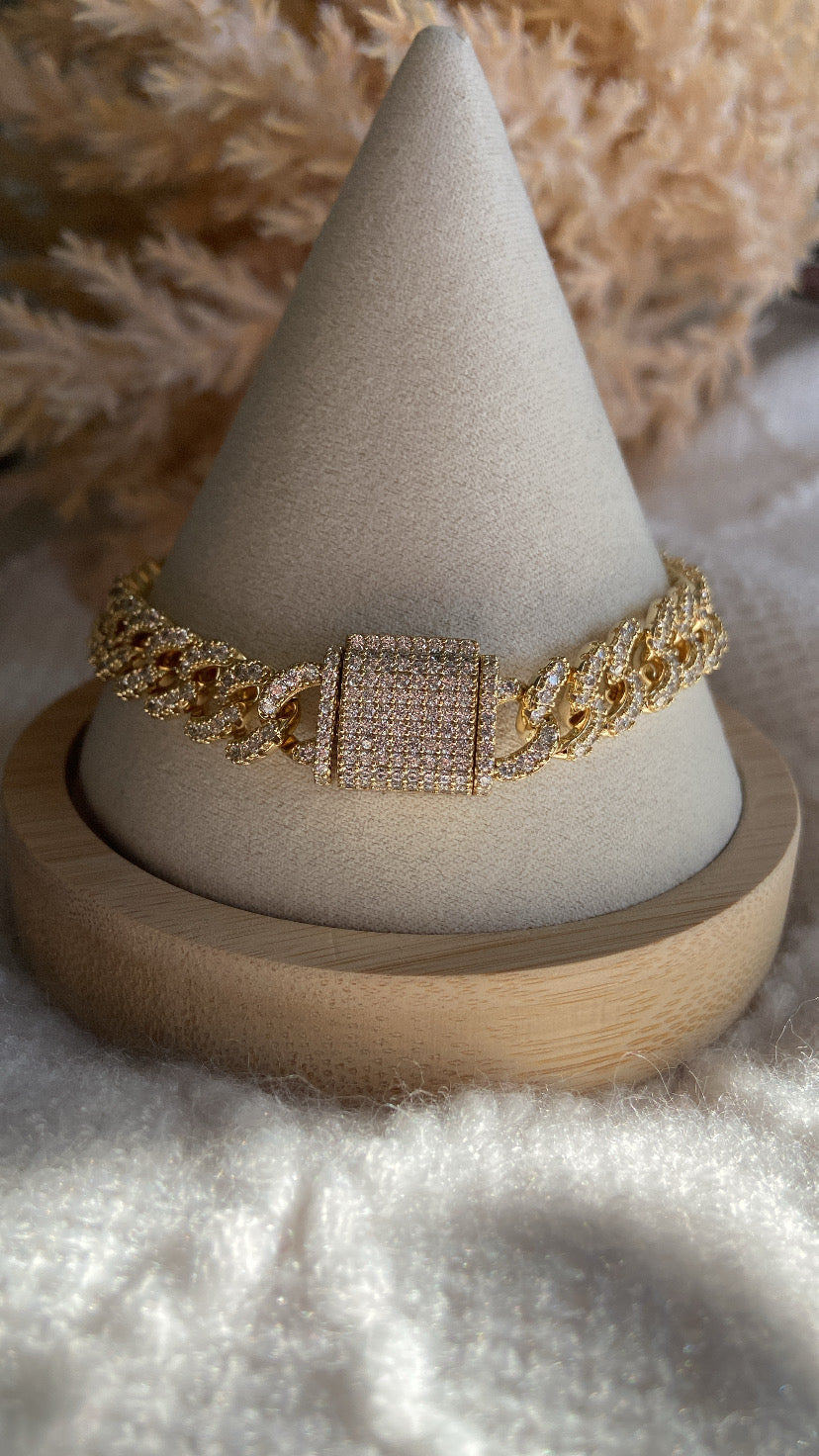 ALL HEART STONES BRACELET