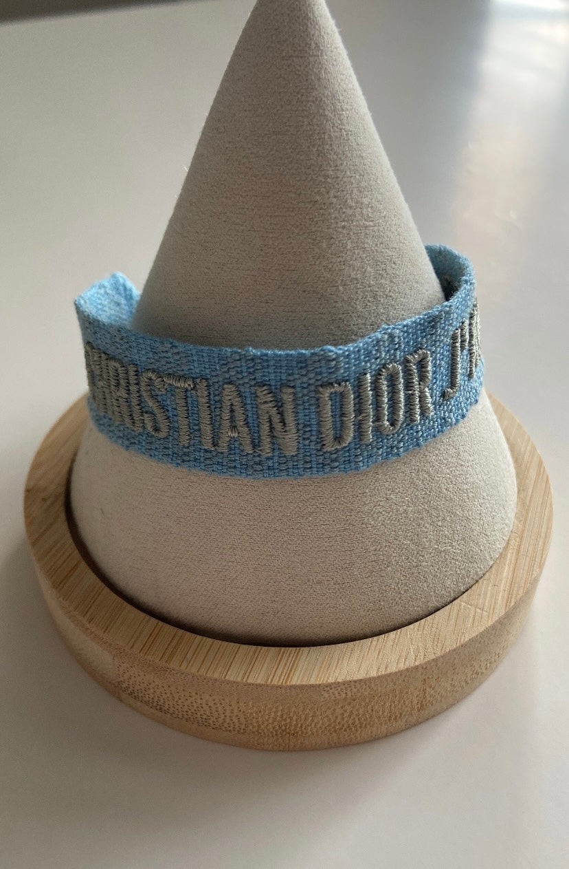 HANDMADE BRACELET