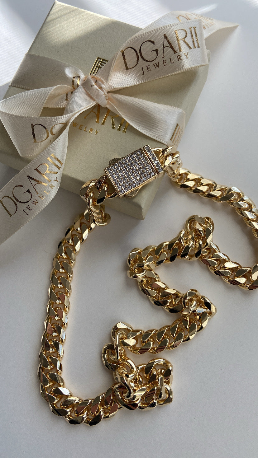 CUBAN CHAIN LINK (10MM)