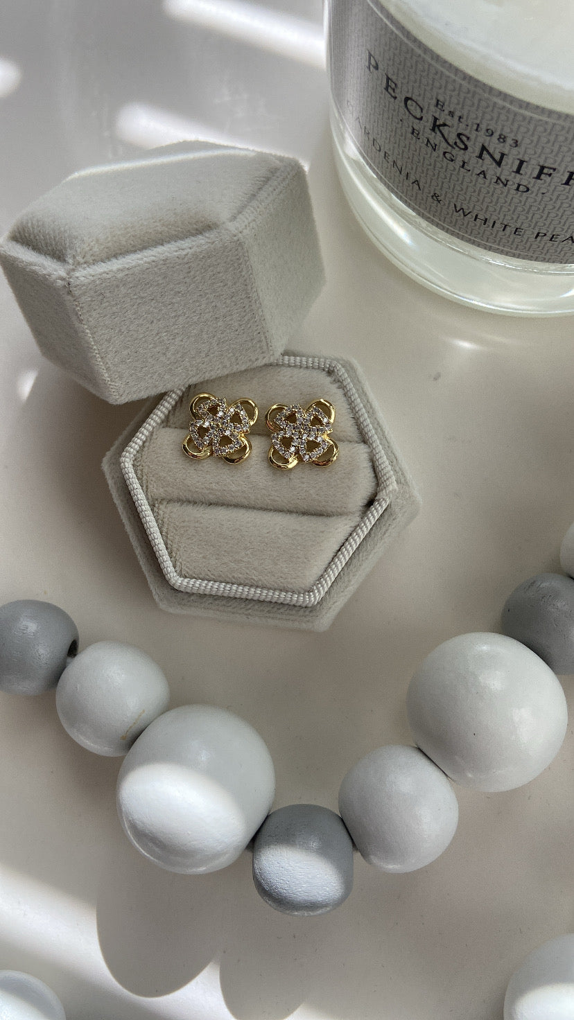 FLOWER EARRINGS
