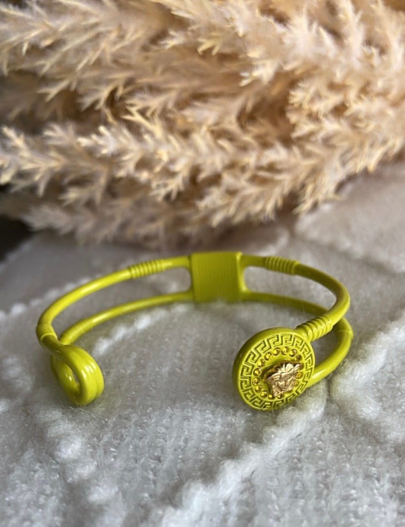 VERSUS NEON BANGLE