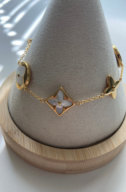 FLOWER BRACELET